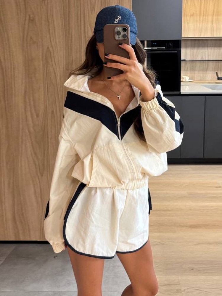 Contrast Shorts Two Piece Set  - đánh giá và giá Sewing Jackets